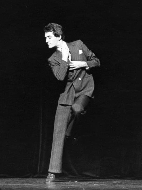 Dale Baker